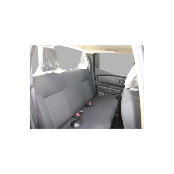 Mitsubishi L200 2.4L GL Diesel 4x4