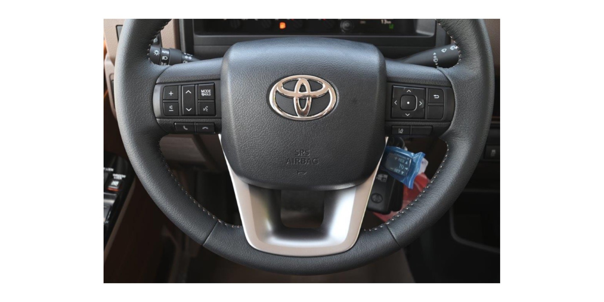 Toyota Land Cruiser 79 Double cabin 2.8L V4 | Modena Motors