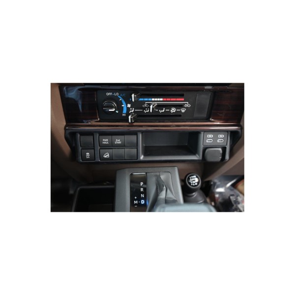 Toyota Land Cruiser 79 Double cabin 2.8L V4 | Modena Motors