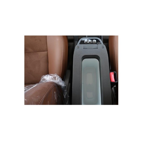 Toyota Land Cruiser 79 Double cabin 2.8L V4 | Modena Motors