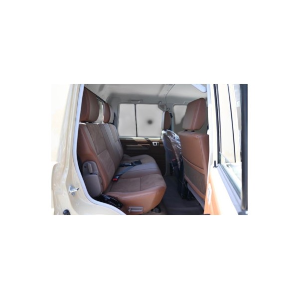 Toyota Land Cruiser 79 Double cabin 2.8L V4 | Modena Motors