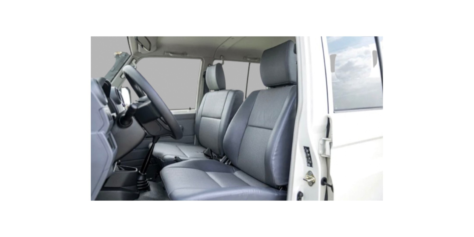 Toyota Land Cruiser 79 Double cabin 4.0 | Modena Motors