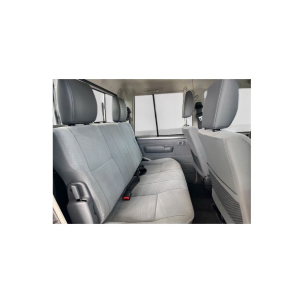 Toyota Land Cruiser 79 Double Cab EU delivery ready