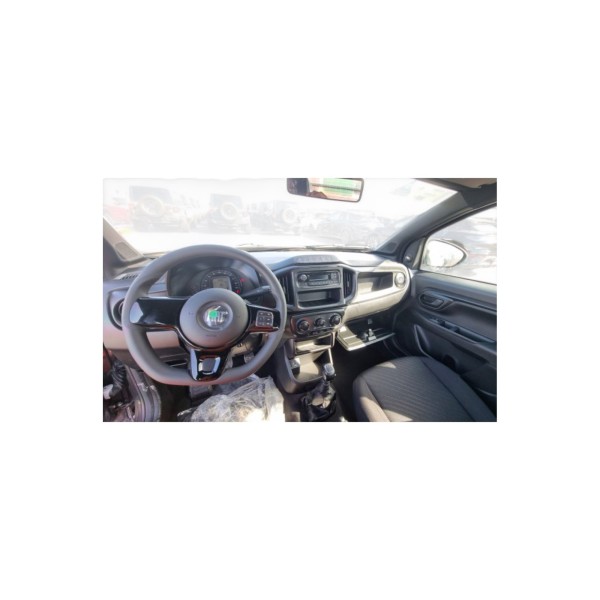 Fiat Strada Endurance Plus FWD 1.4 Gas 5-Speed MT