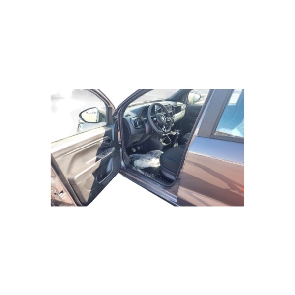 Fiat Strada Endurance Plus FWD 1.4 Gas 5-Speed MT