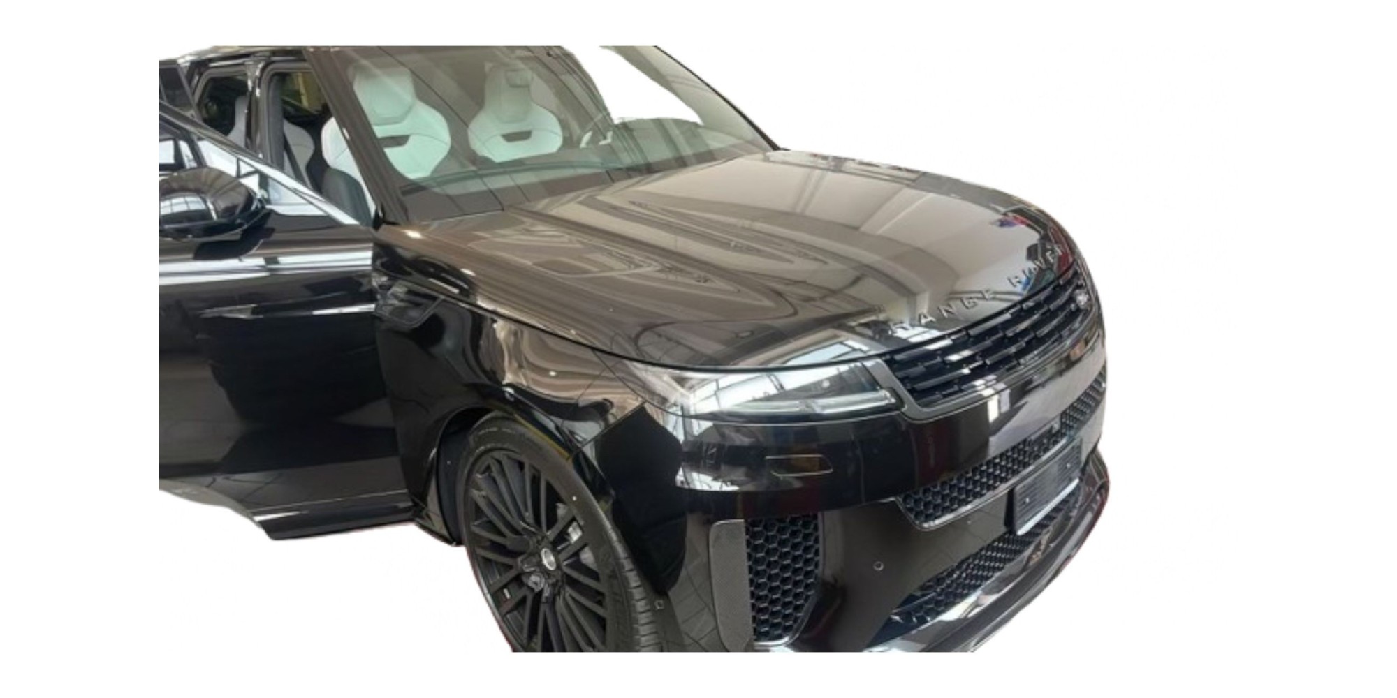 Range Rover Sport | Luxury SUV with V8 Power