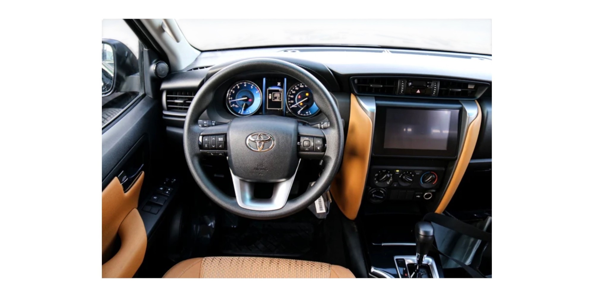 Toyota Fortuner 2.7 Petrol AT 4x4 7 Seats Modena Motors