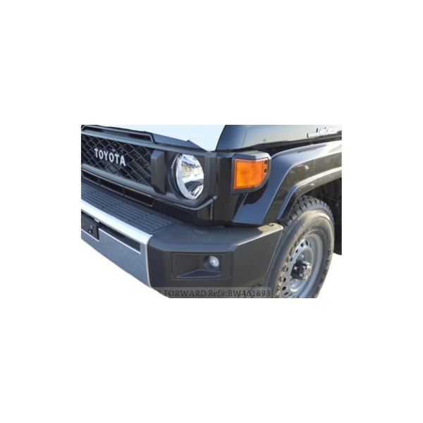 Toyota Land Cruiser 76 AT Luxury | Modena Motors