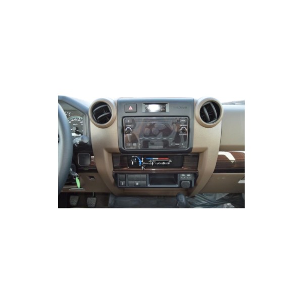 Toyota Land Cruiser 76 AT Luxury | Modena Motors