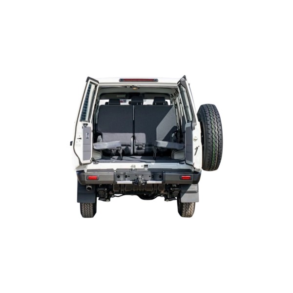 Toyota Land Cruiser 76 MT 4.2 Diesel by Modena Motors GmbH