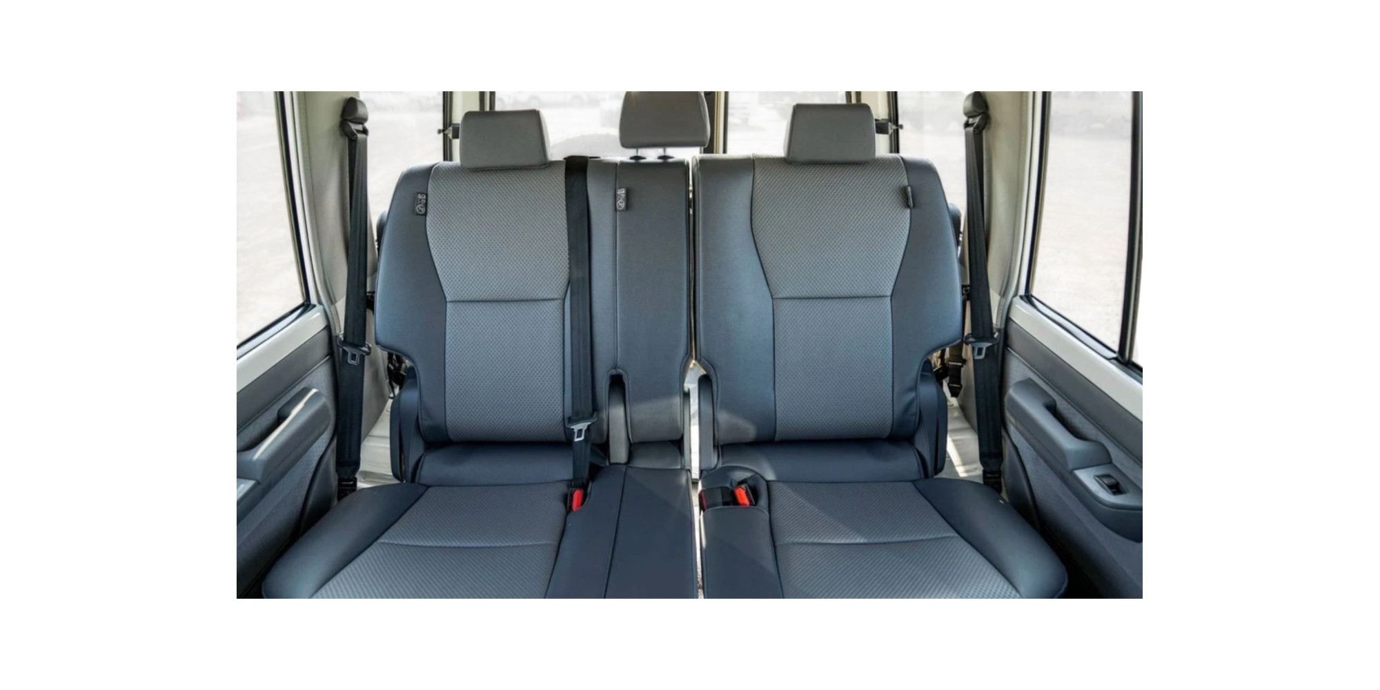 Toyota Land Cruiser 76 MT 4.2 Diesel by Modena Motors GmbH