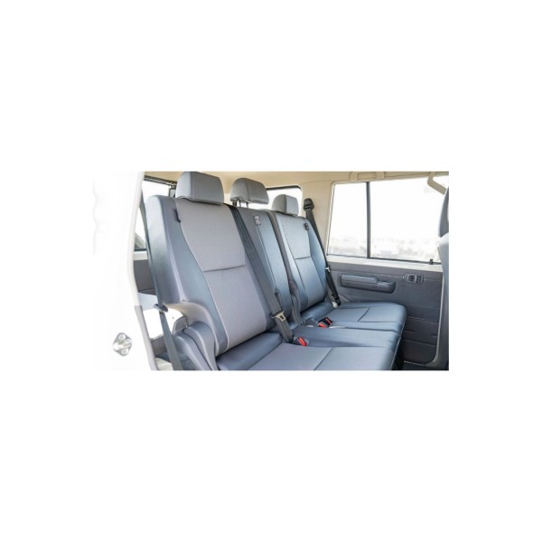 Toyota Land Cruiser 76 MT 4.2 Diesel by Modena Motors GmbH