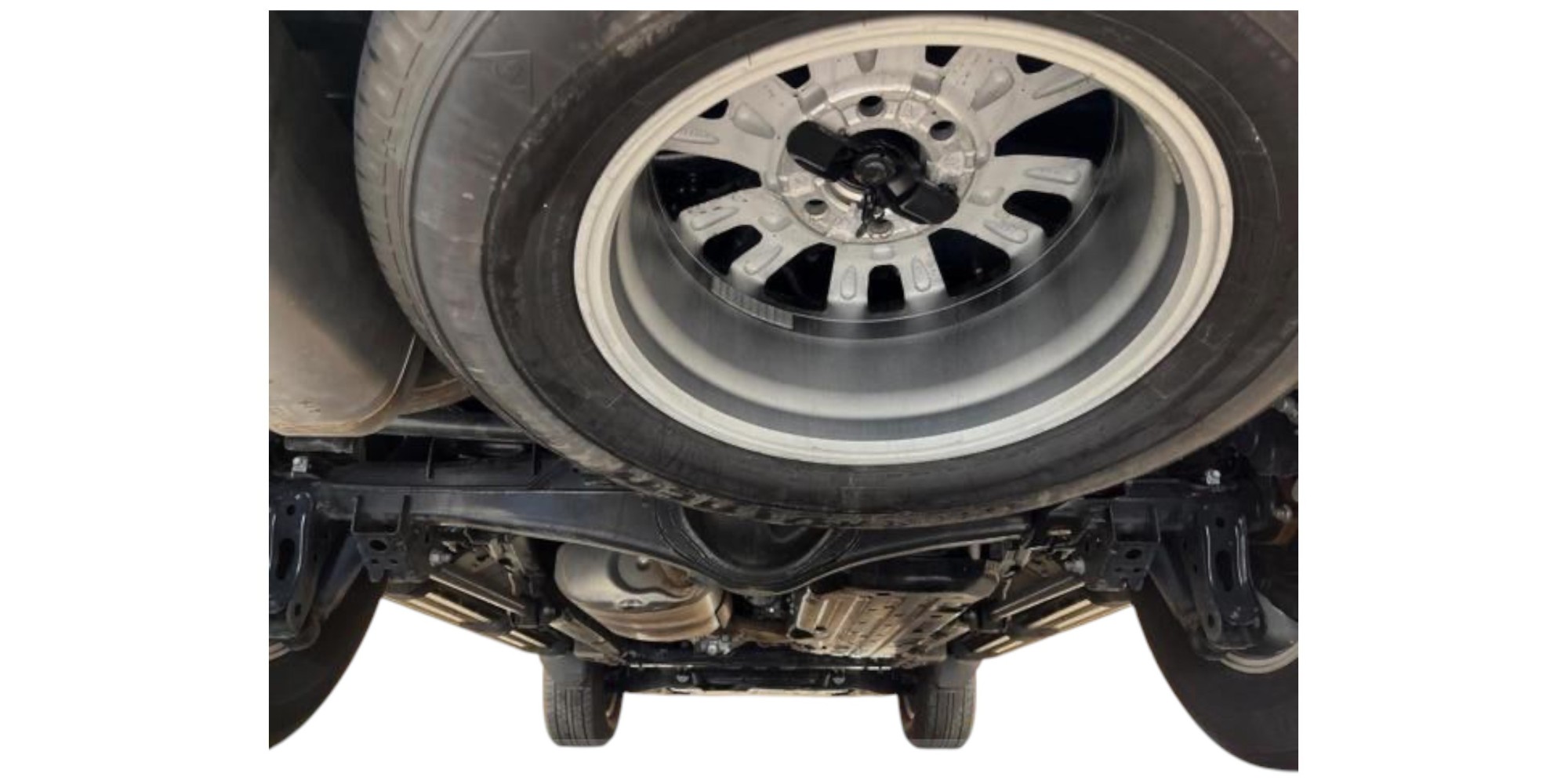 Toyota Land Cruiser 2.7 RHD | Rugged and Reliable