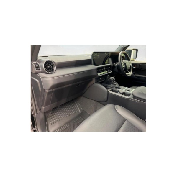 Toyota Land Cruiser 2.7 RHD | Rugged and Reliable