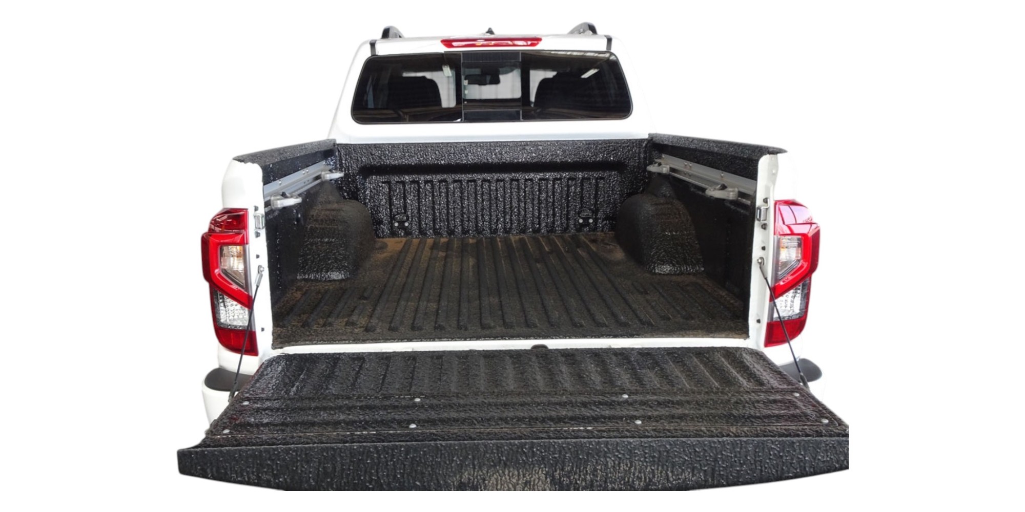 Nissan Navara PRO-4X 2.5L 4x4 AT for Sale | Modena Motors GmbH