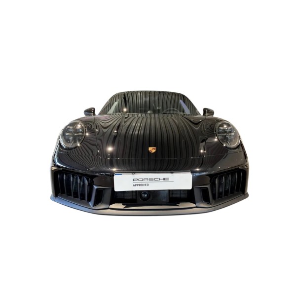 Porsche 911 992.2 Carrera 4 GTS - Open-Air Sportscar Excellence