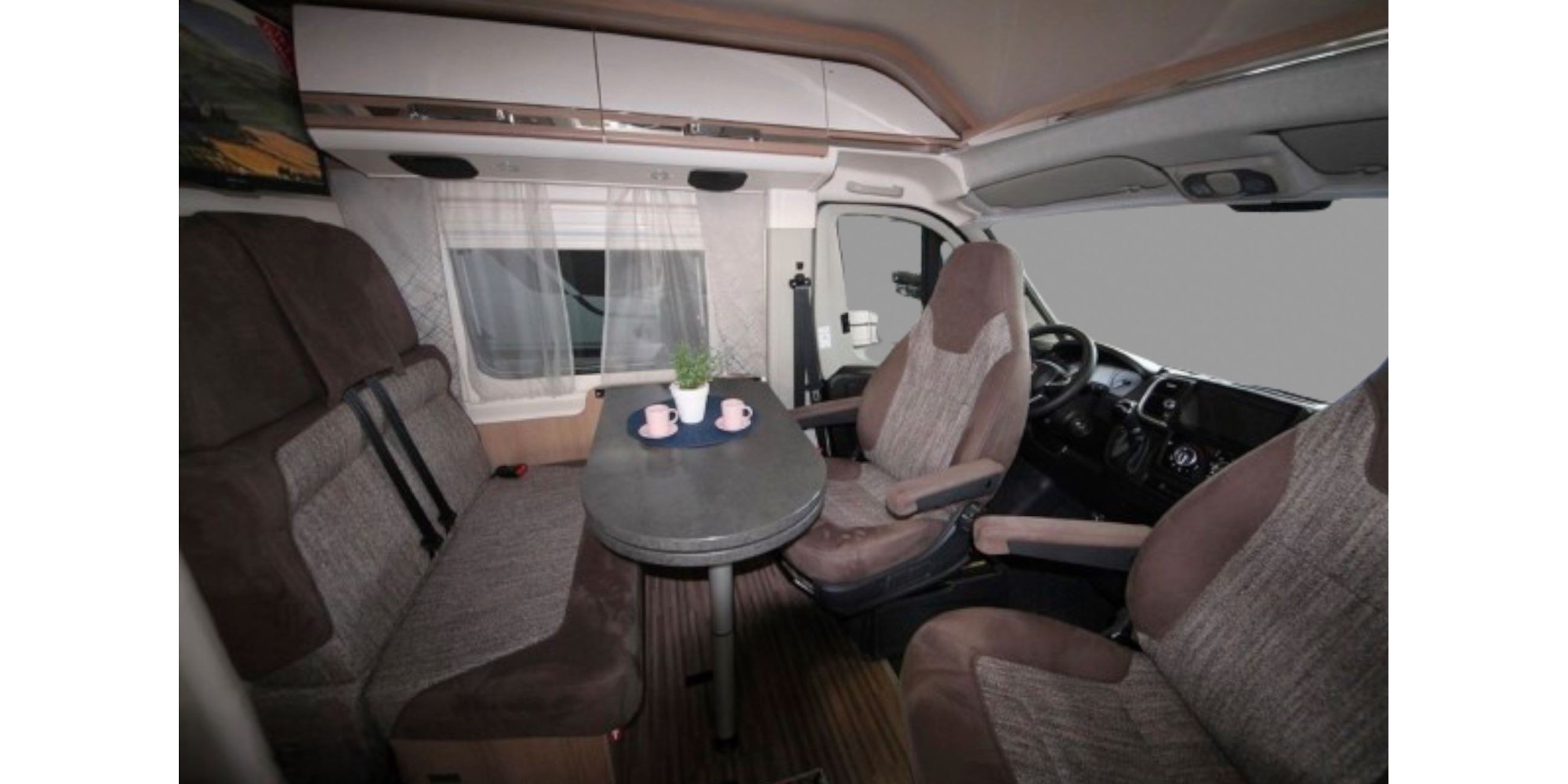 Carthago Van 600 DB | Luxury and Space
