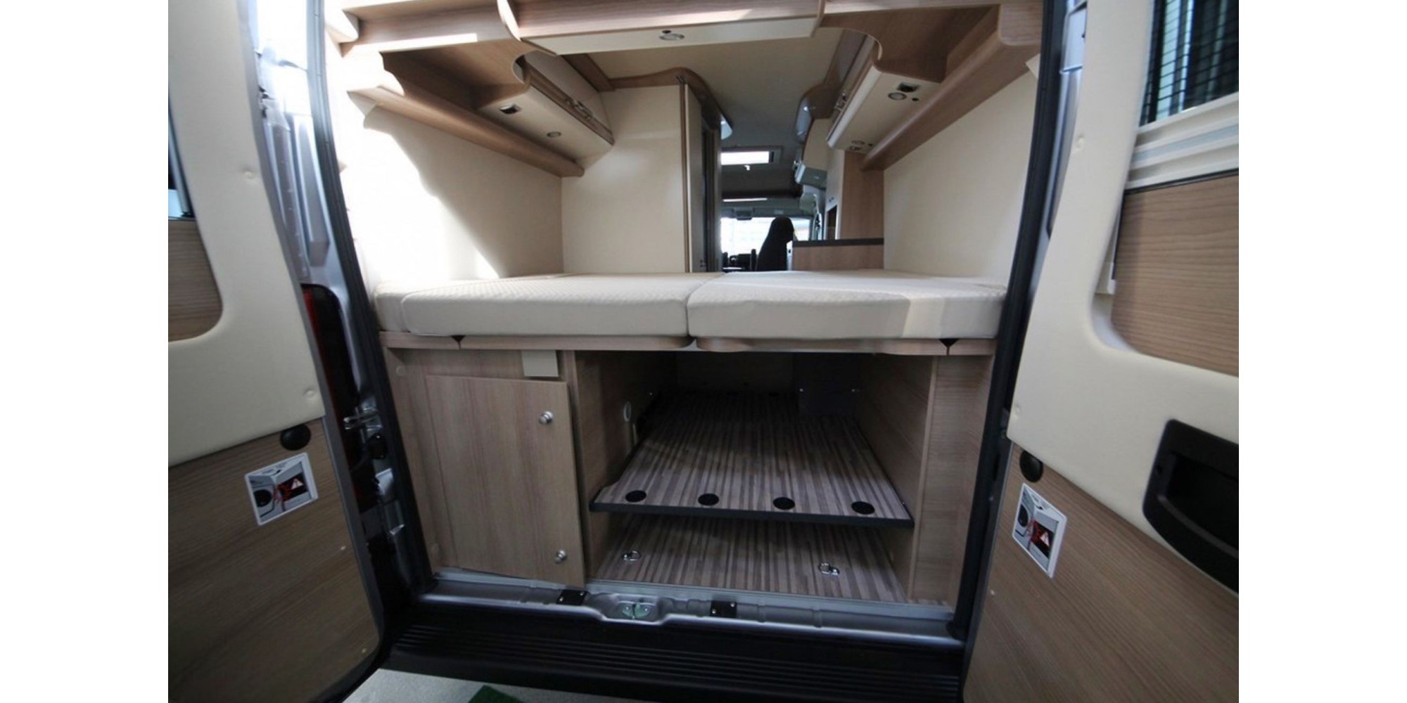 Carthago Van 600 DB | Luxury and Space