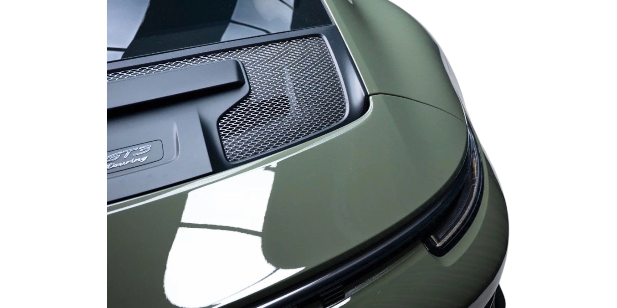 Porsche 911 992 GT3 Touring – Pure Driving Passion