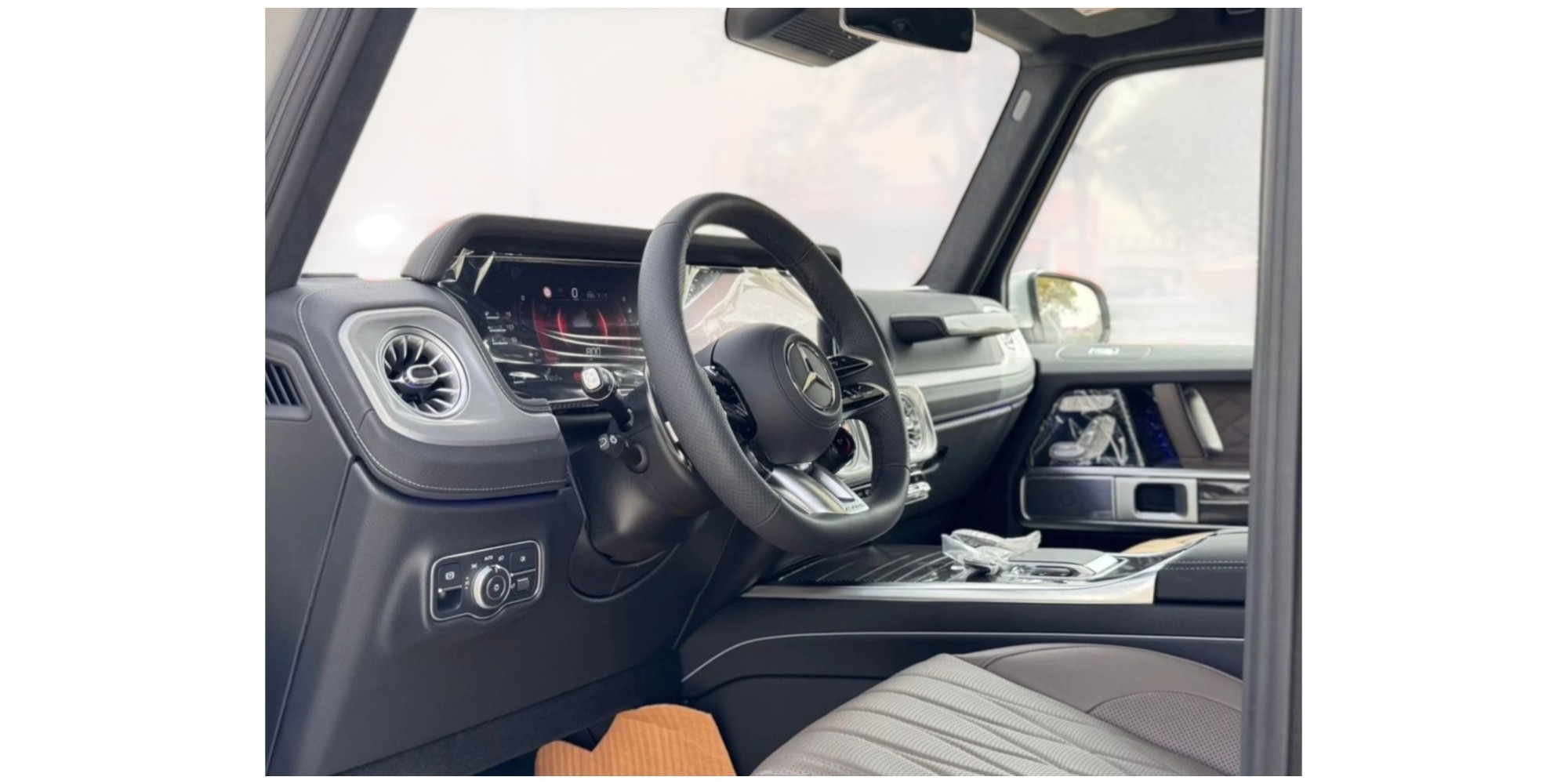 Mercedes-AMG G 63 | Iconic Power and Performance