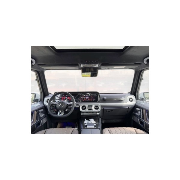 Mercedes-AMG G 63 | Iconic Power and Performance