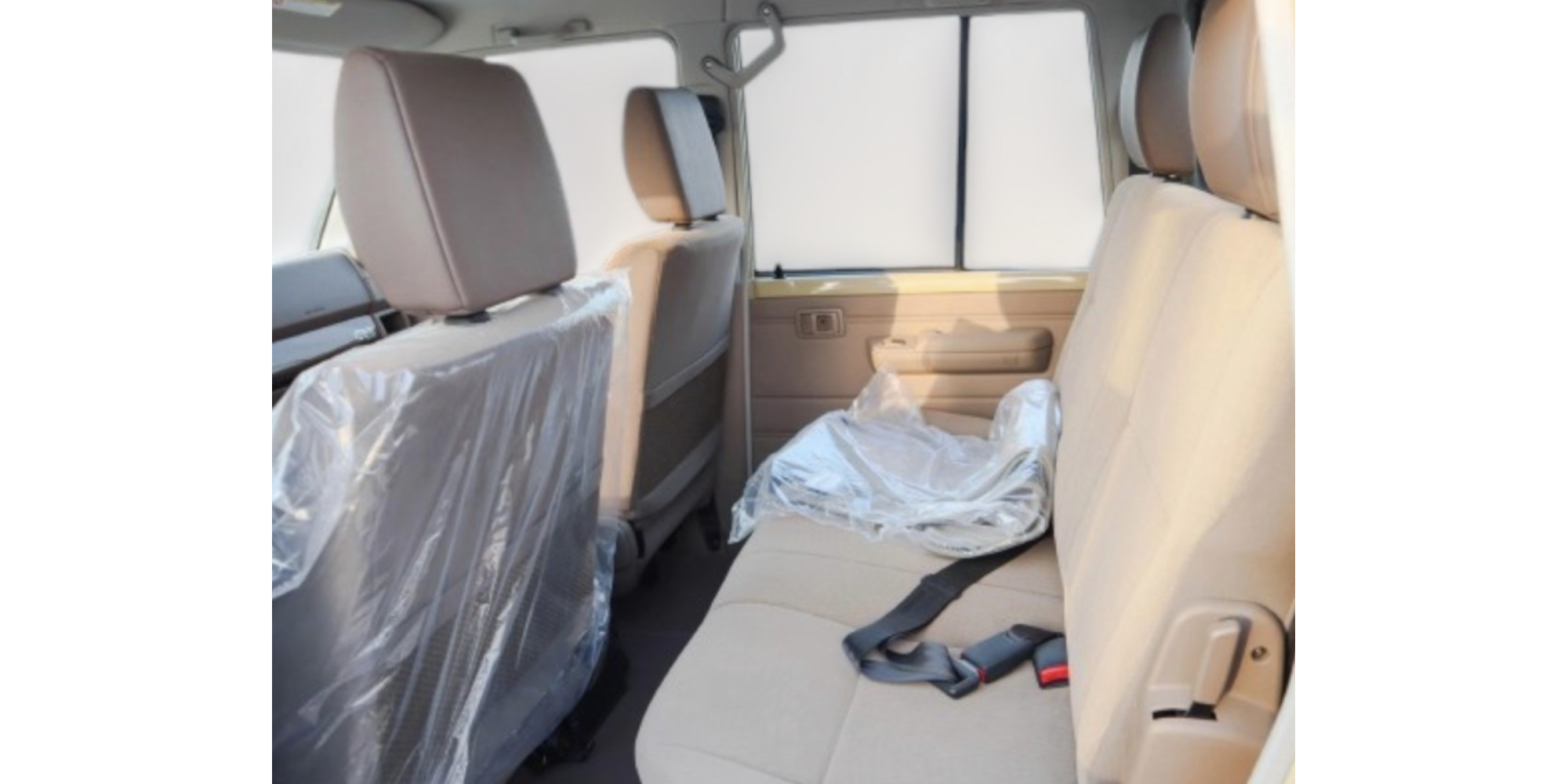 Toyota Land Cruiser 79 Double cabin 4.0 | Modena Motors