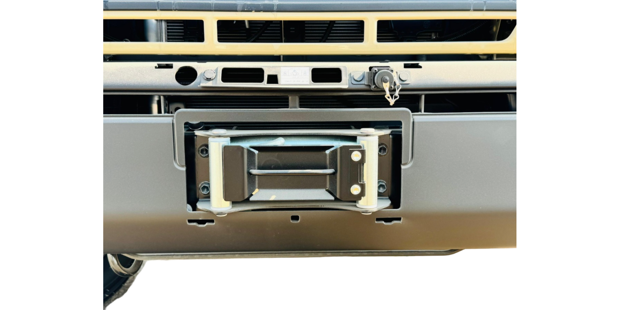 Toyota Land Cruiser 79 Double Cab 4.0 Petrol 4WD AT Full Options