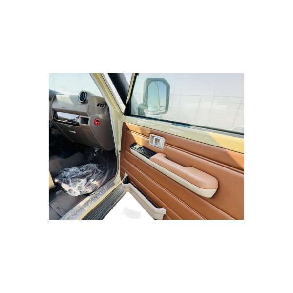 Toyota Land Cruiser 79 Double Cab 4.0 Petrol 4WD AT Full Options