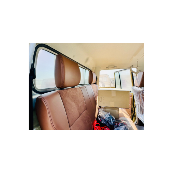 Toyota Land Cruiser 79 Double Cab 4.0 Petrol 4WD AT Full Options