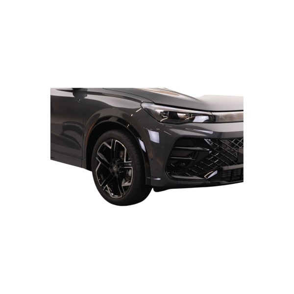 Volkswagen Tiguan R-Line 1.5 eTSI DSG | Dynamic SUV Style