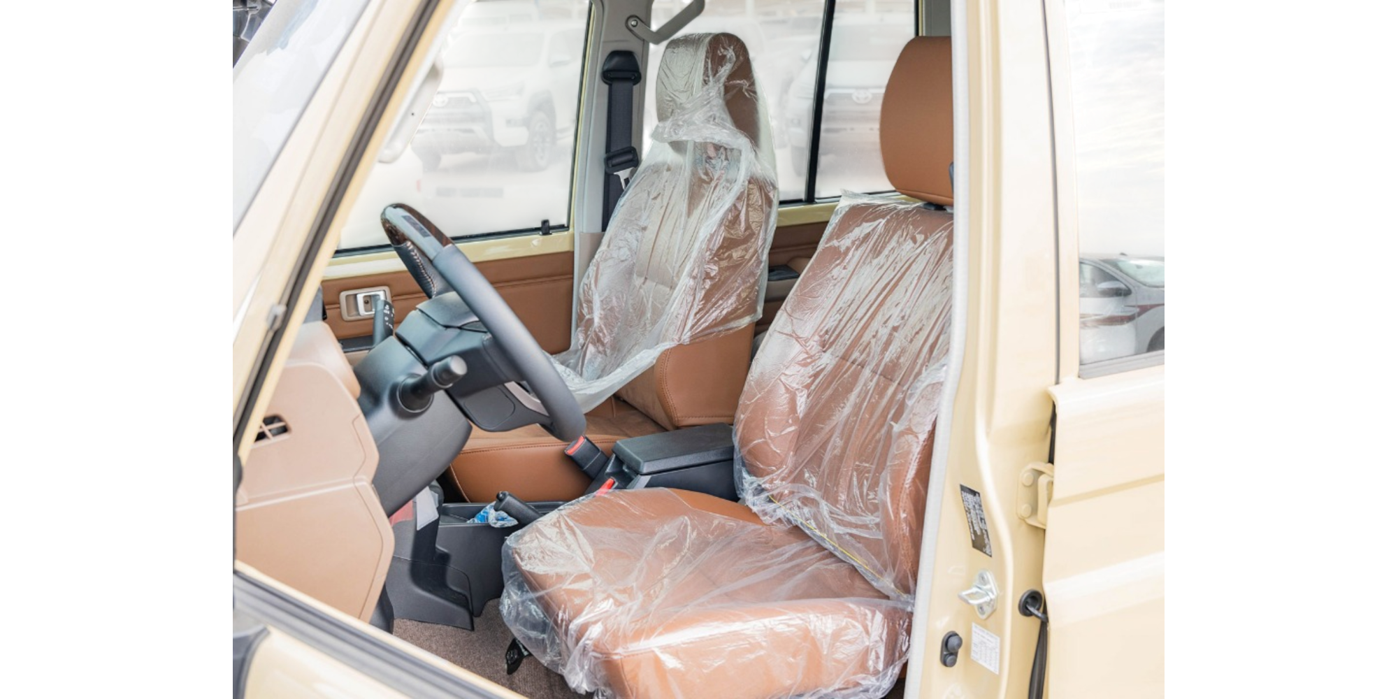 Toyota Land Cruiser 76 AT 2.8 Diesel Modena Motors