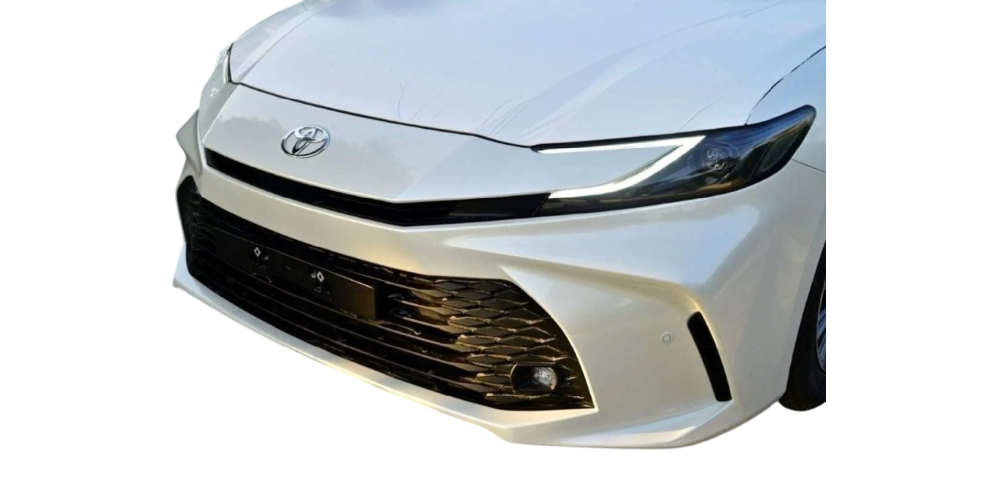 Toyota Camry 2.5 Hybrid AT Modena Motors GmbH