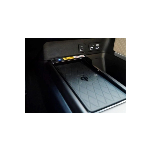 Toyota Camry 2.5 Hybrid AT Modena Motors GmbH