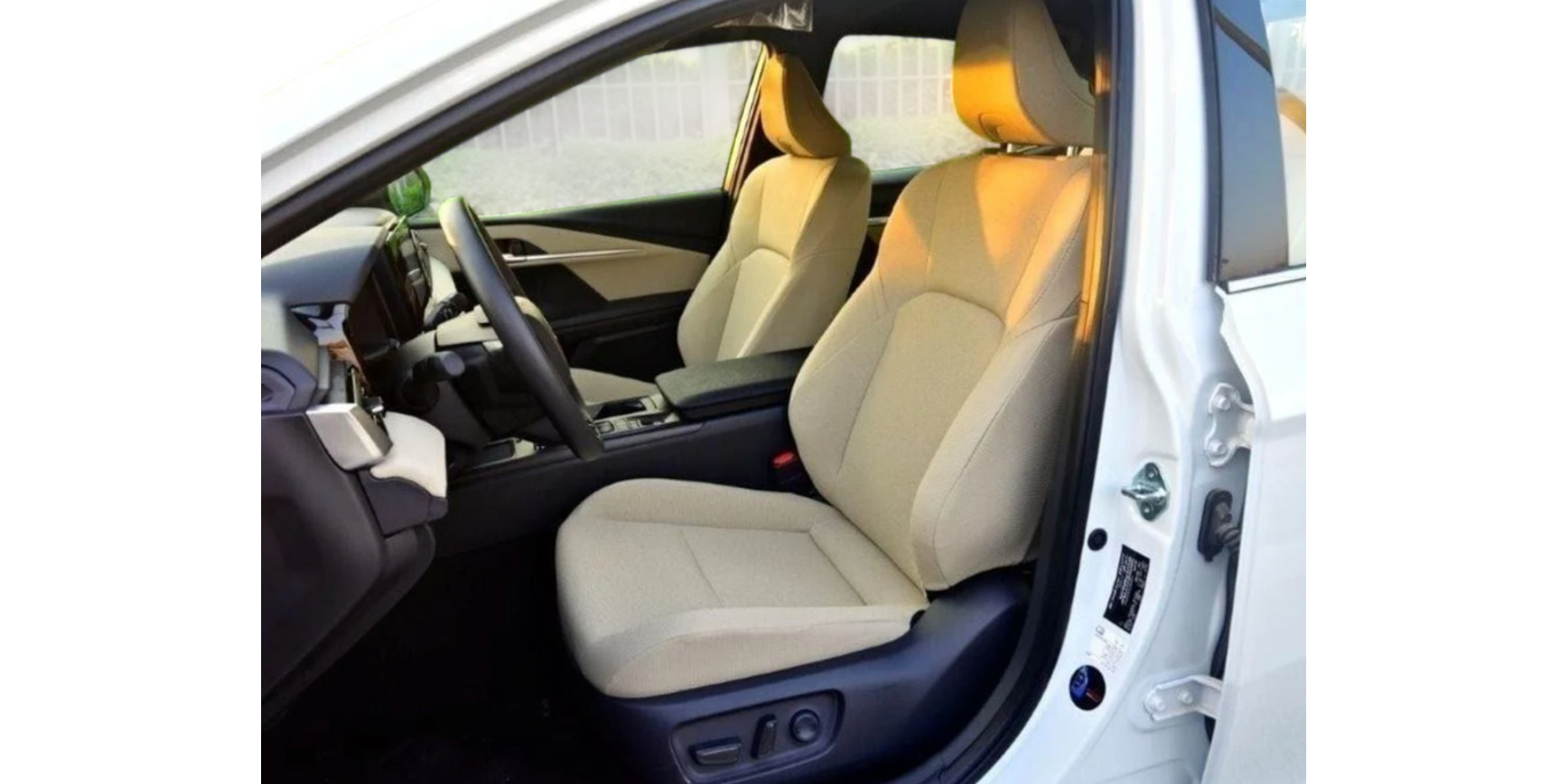 Toyota Camry 2.5 Hybrid AT Modena Motors GmbH