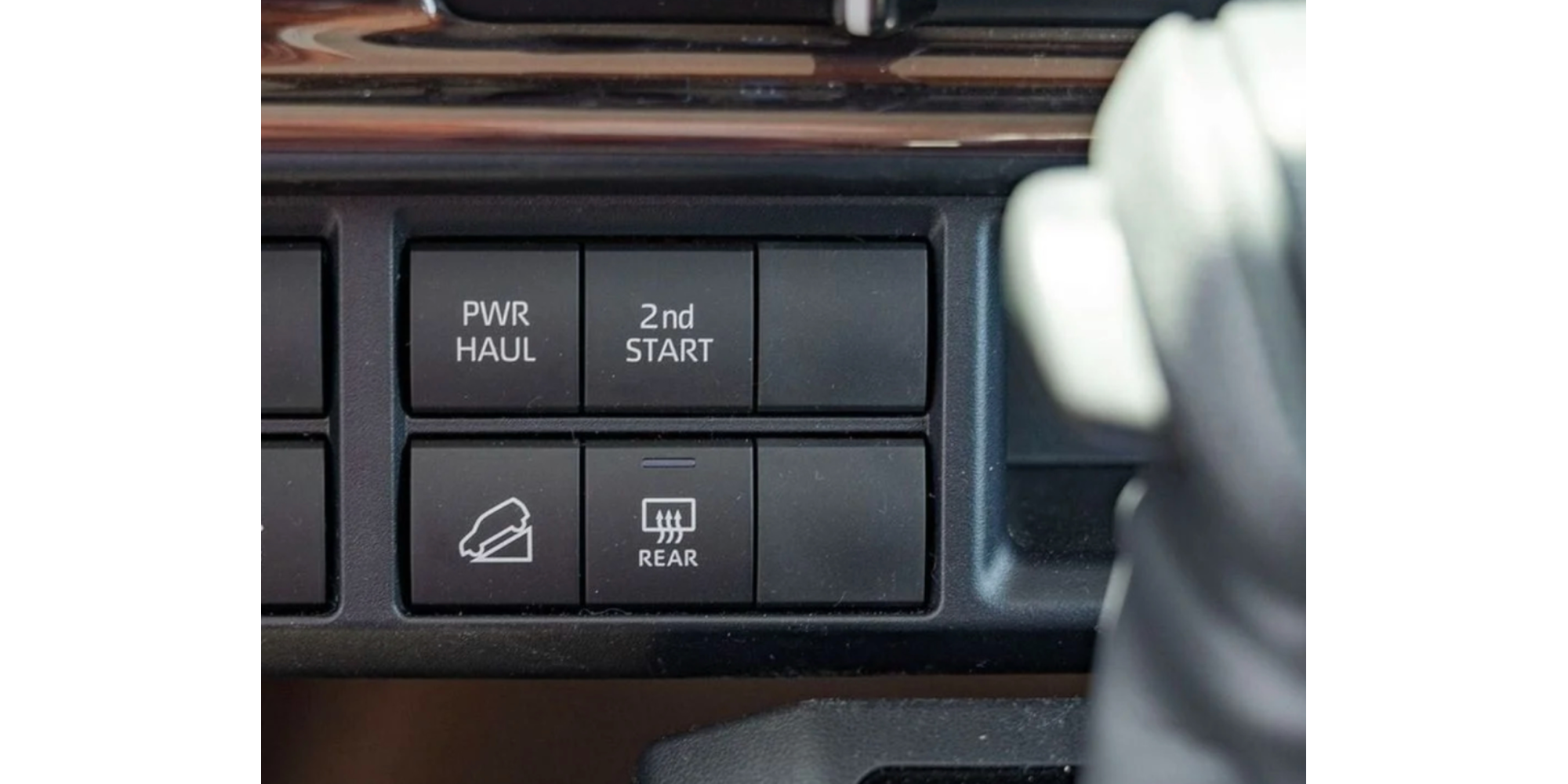 Toyota Land Cruiser 71 AT 2.8 Diesel Modena Motors