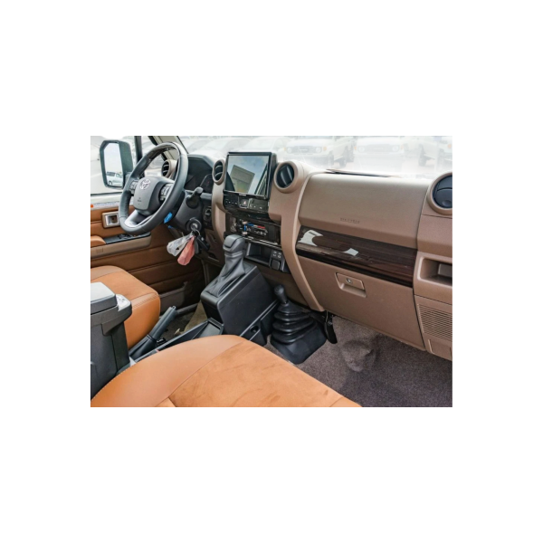 Toyota Land Cruiser 71 AT 2.8 Diesel Modena Motors