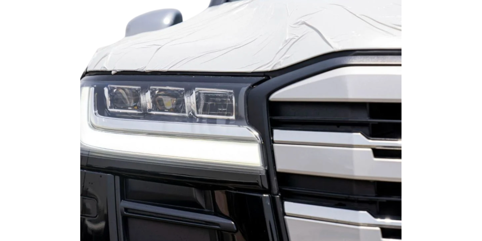 Toyota Land Cruiser 300 VXR V6 3.3L 7 Seats Modena Motors