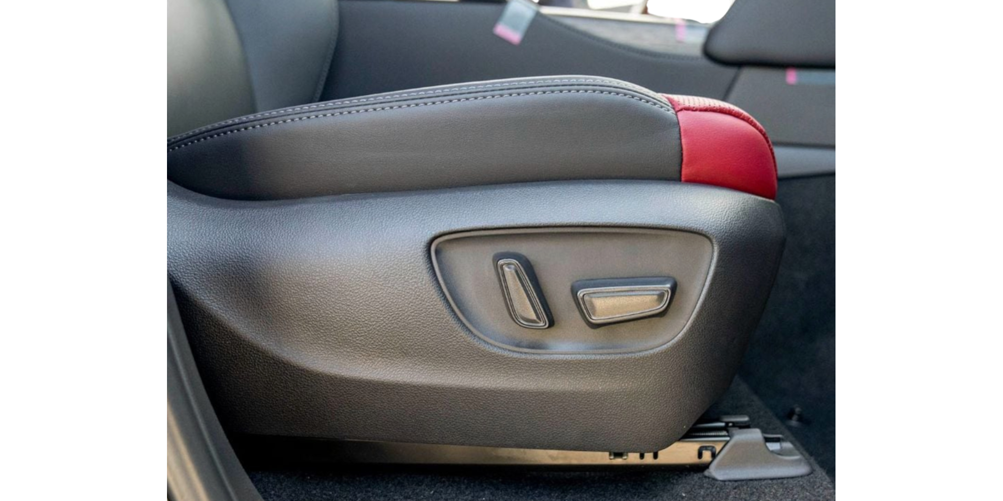 Toyota Land Cruiser 300 VXR V6 3.3L 7 Seats Modena Motors