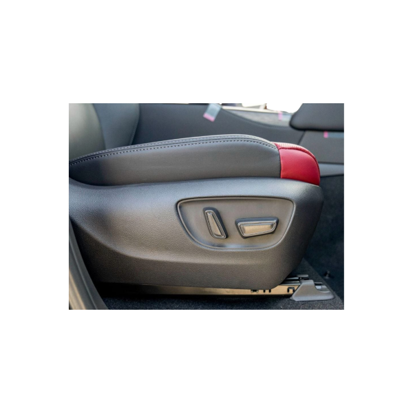 Toyota Land Cruiser 300 VXR V6 3.3L 7 Seats Modena Motors