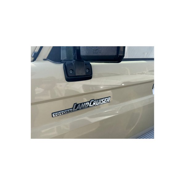 Toyota Land Cruiser 79 Double Cab 4.2 Diesel 2023