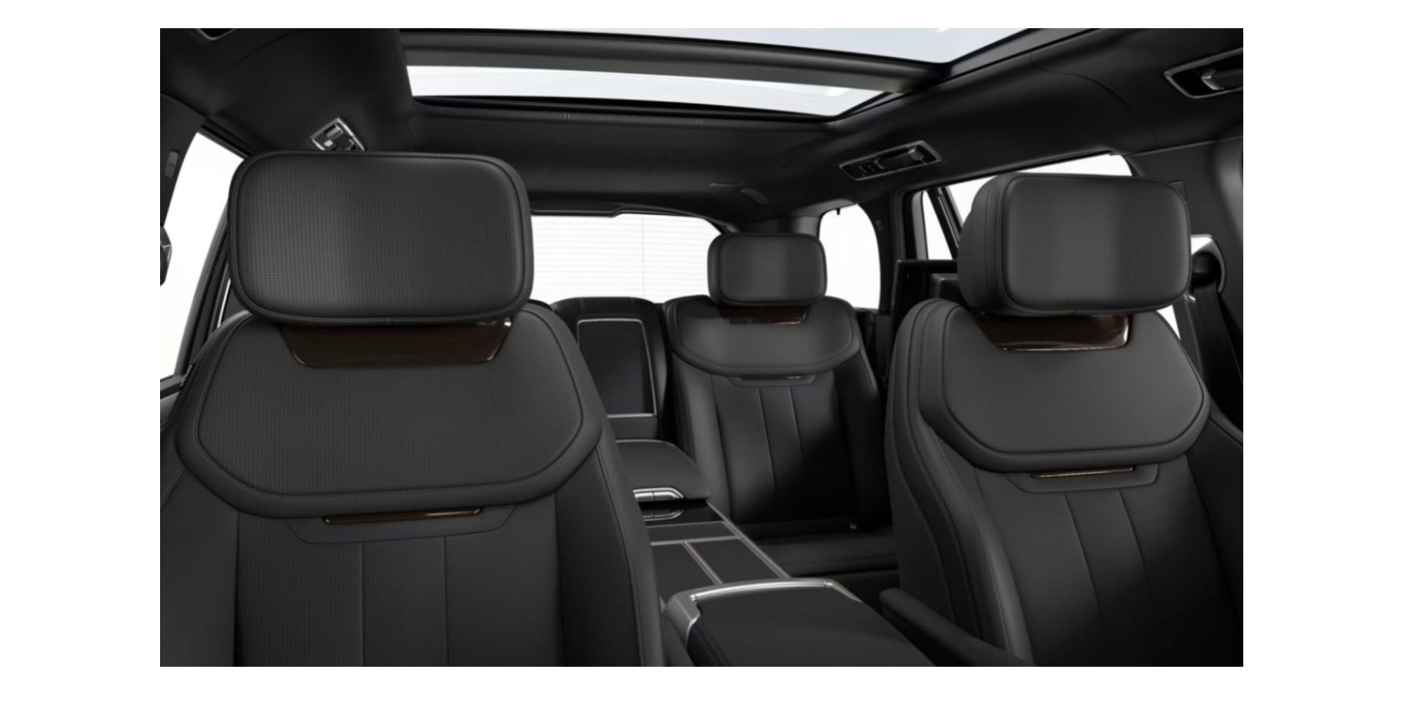 Range Rover P615 SV | Long-Wheelbase Luxury SUV