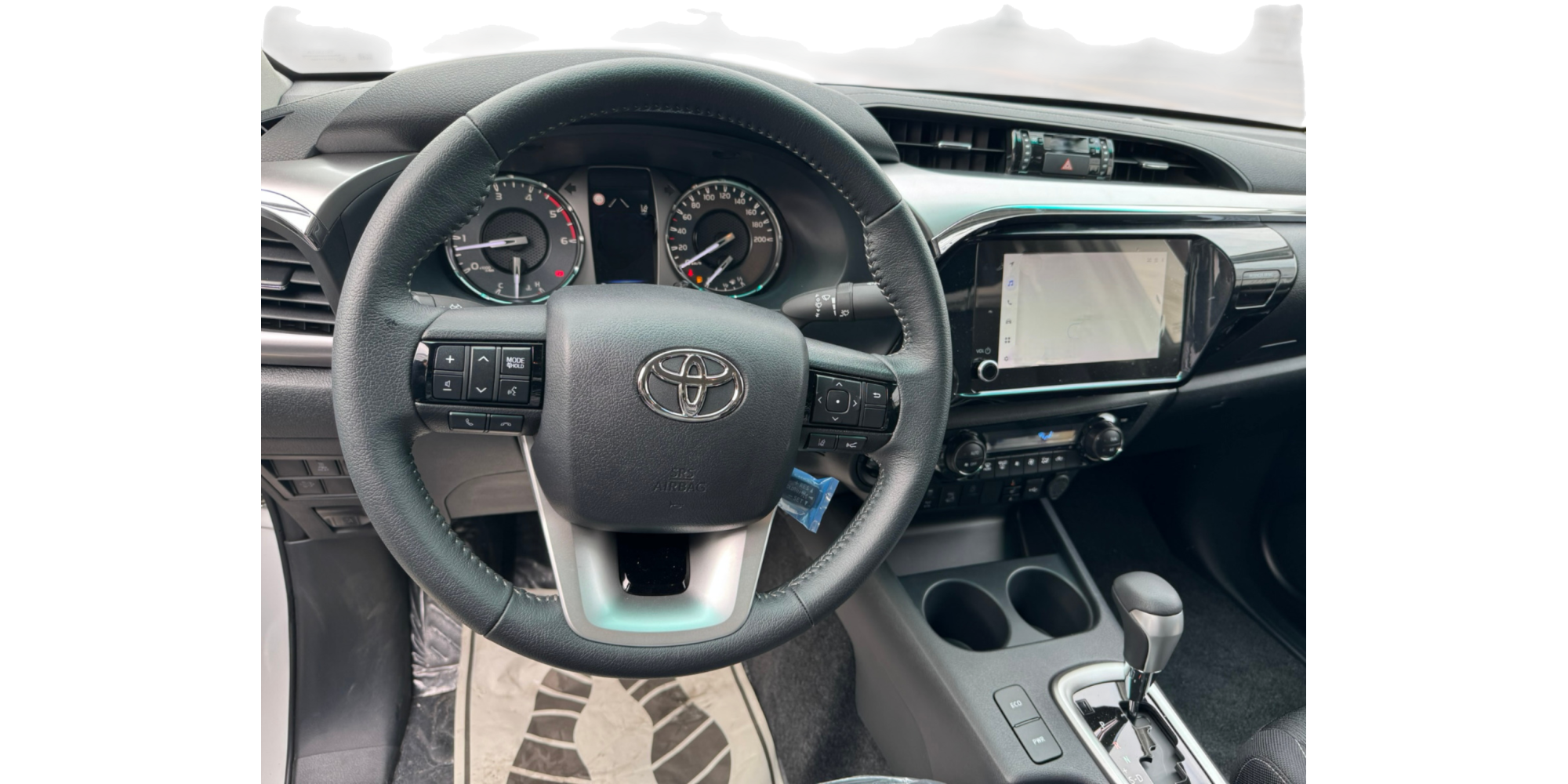 Toyota Hilux 4WD 2.4 Diesel AT Euro 6 - Buy Now