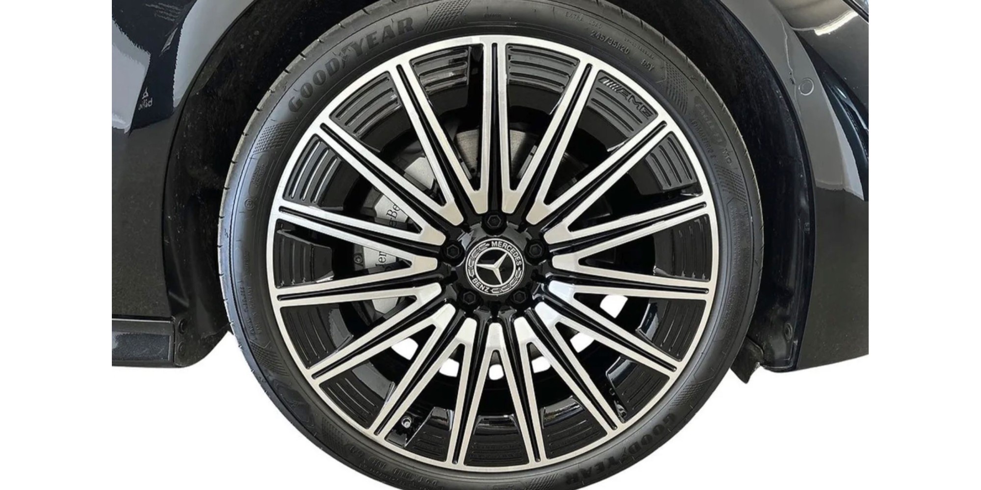 Mercedes-Benz CLE 300 | Sleek 4MATIC Coupe