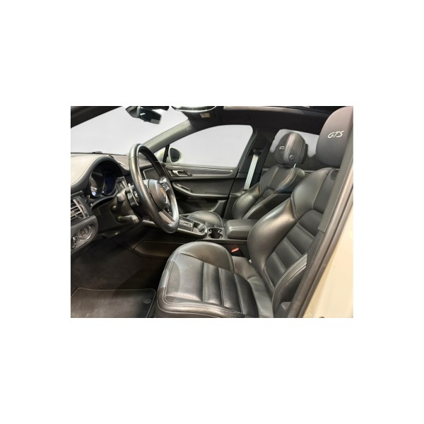 Porsche Macan GTS | High-Performance Luxury SUV