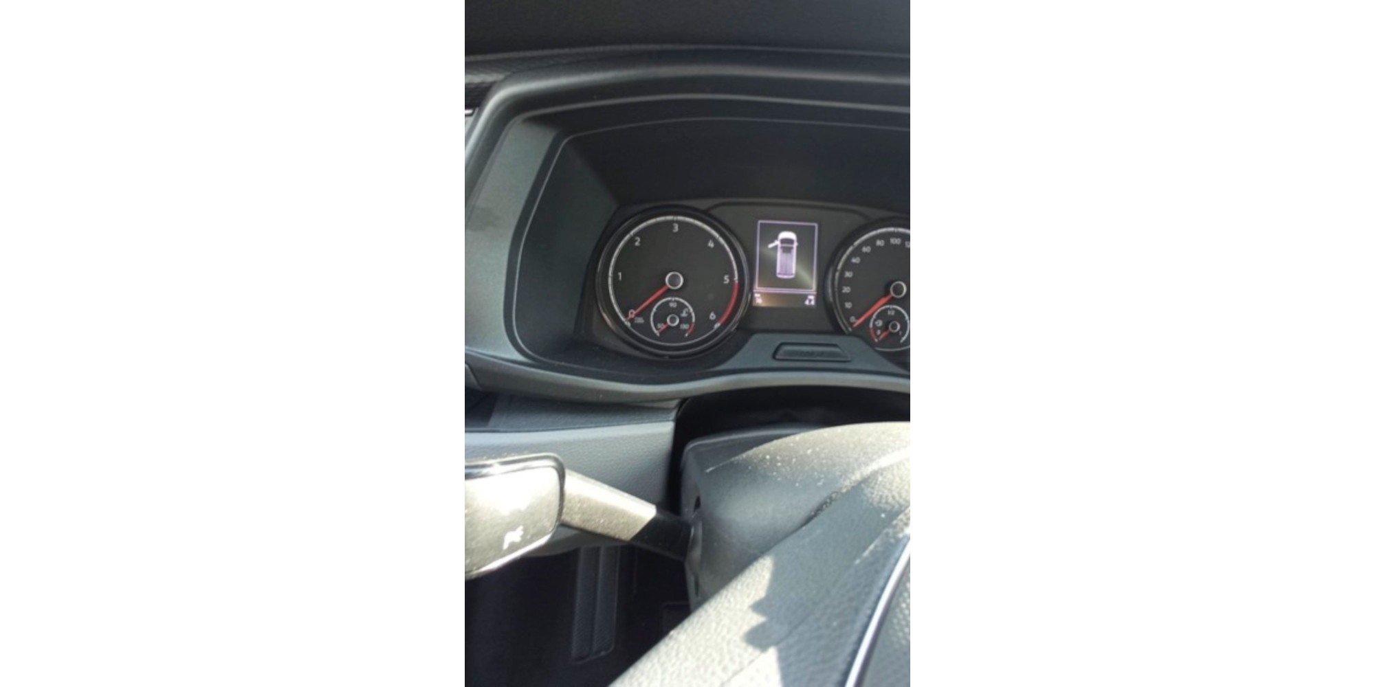 Volkswagen Caravelle 2.0 TDI | Space for 9