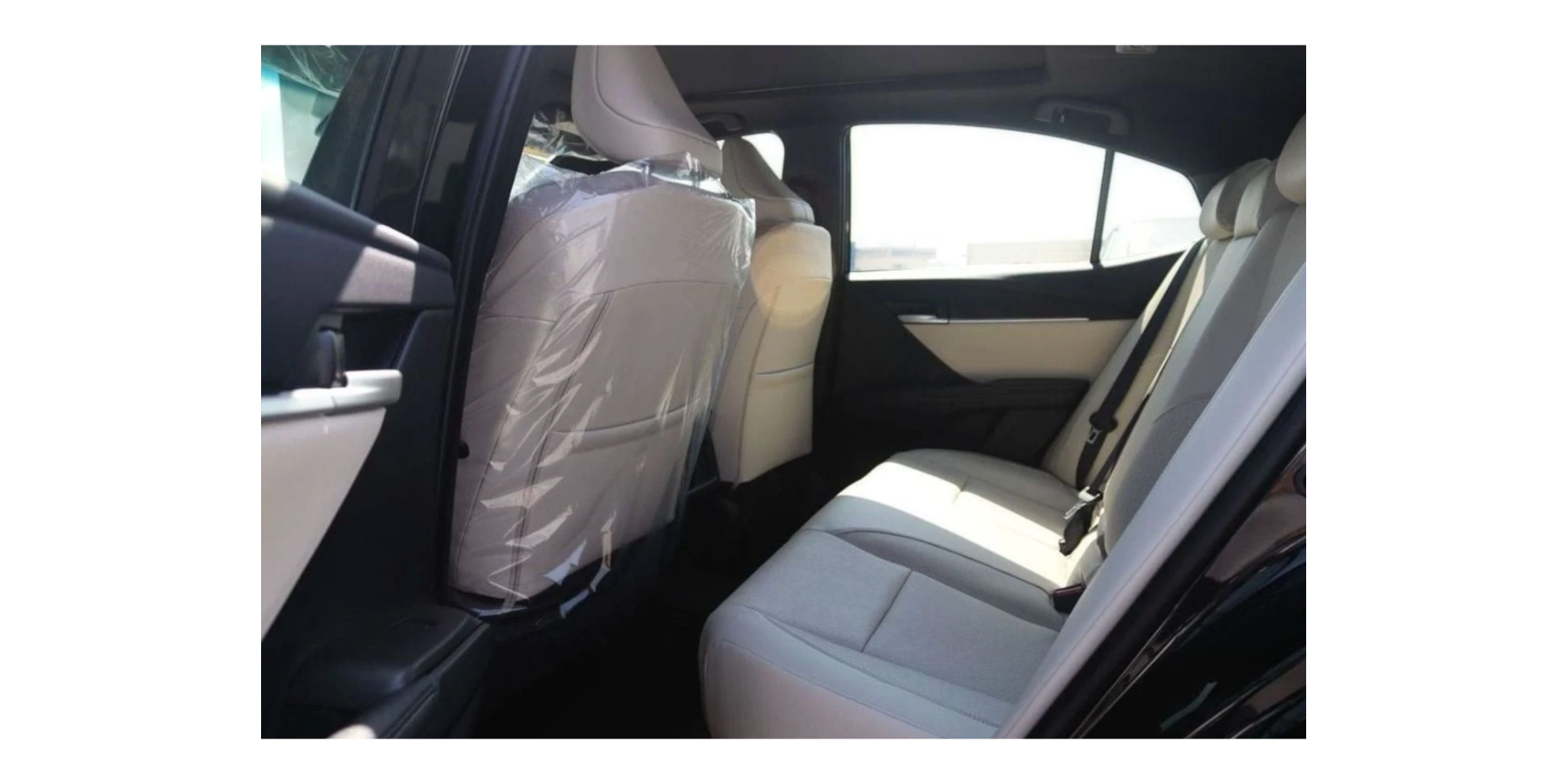 Toyota Camry GLE 2.5 Petrol AT for Sale - Modena Motors