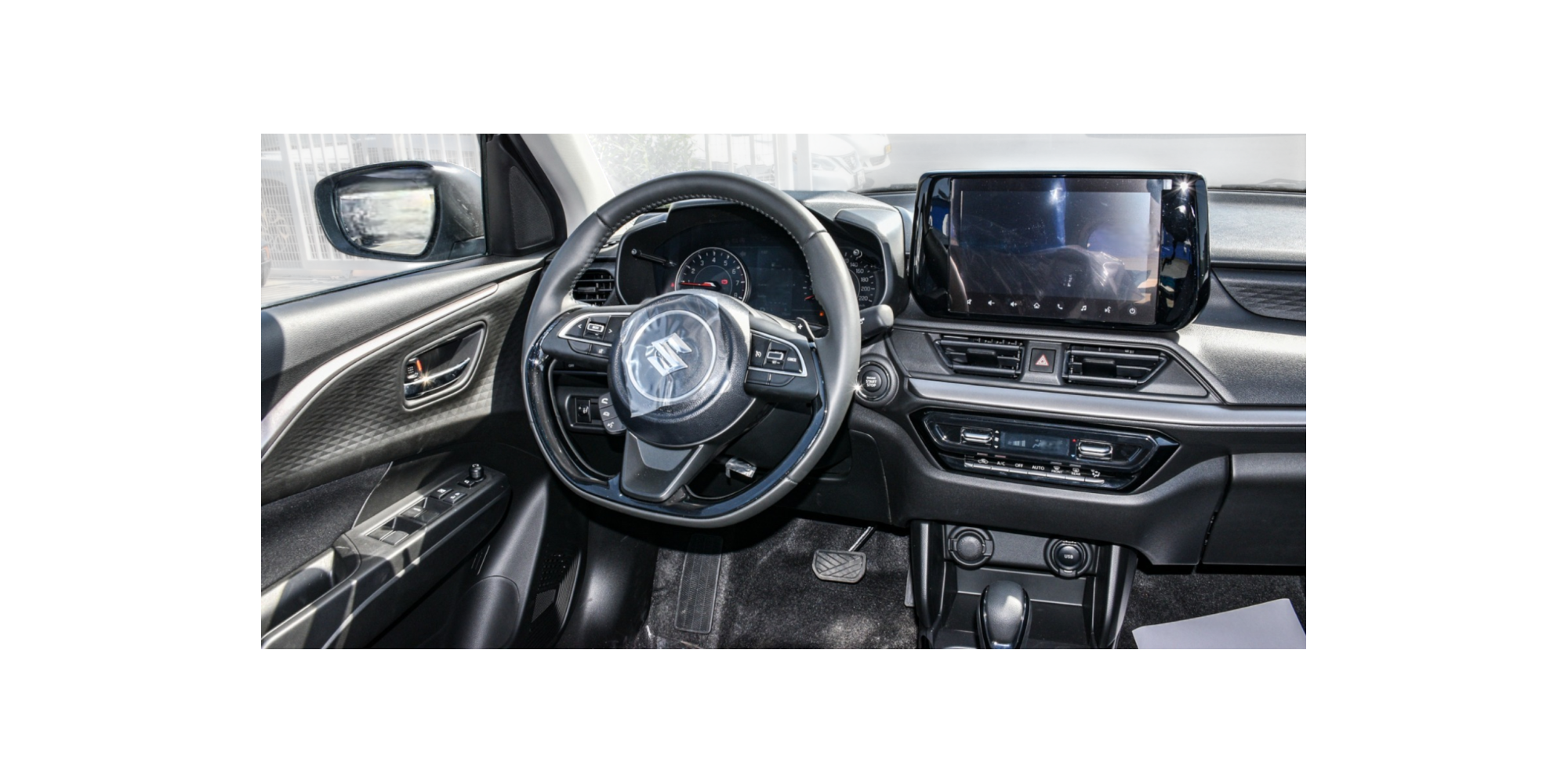 Suzuki Swift GLX 1.2 Petrol AT at Modena Motors GmbH