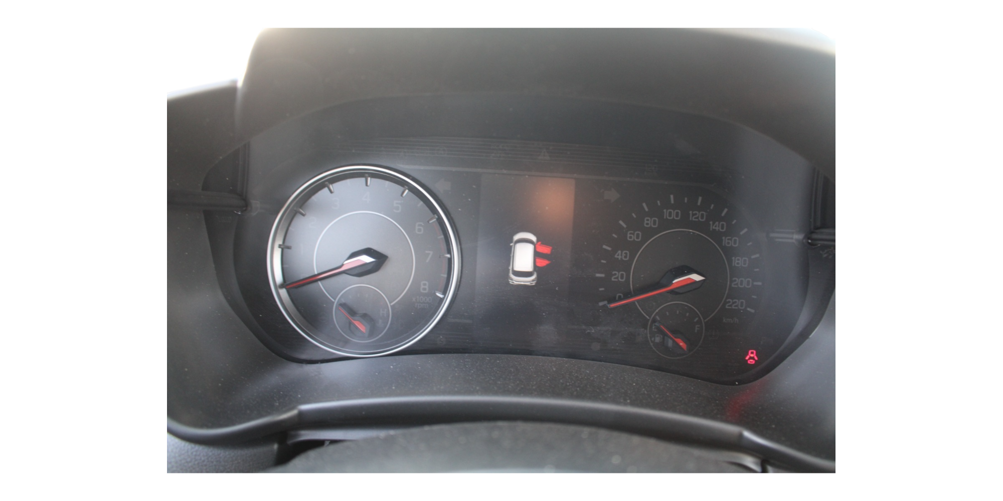 Suzuki Swift GLX 1.2 Petrol AT at Modena Motors GmbH