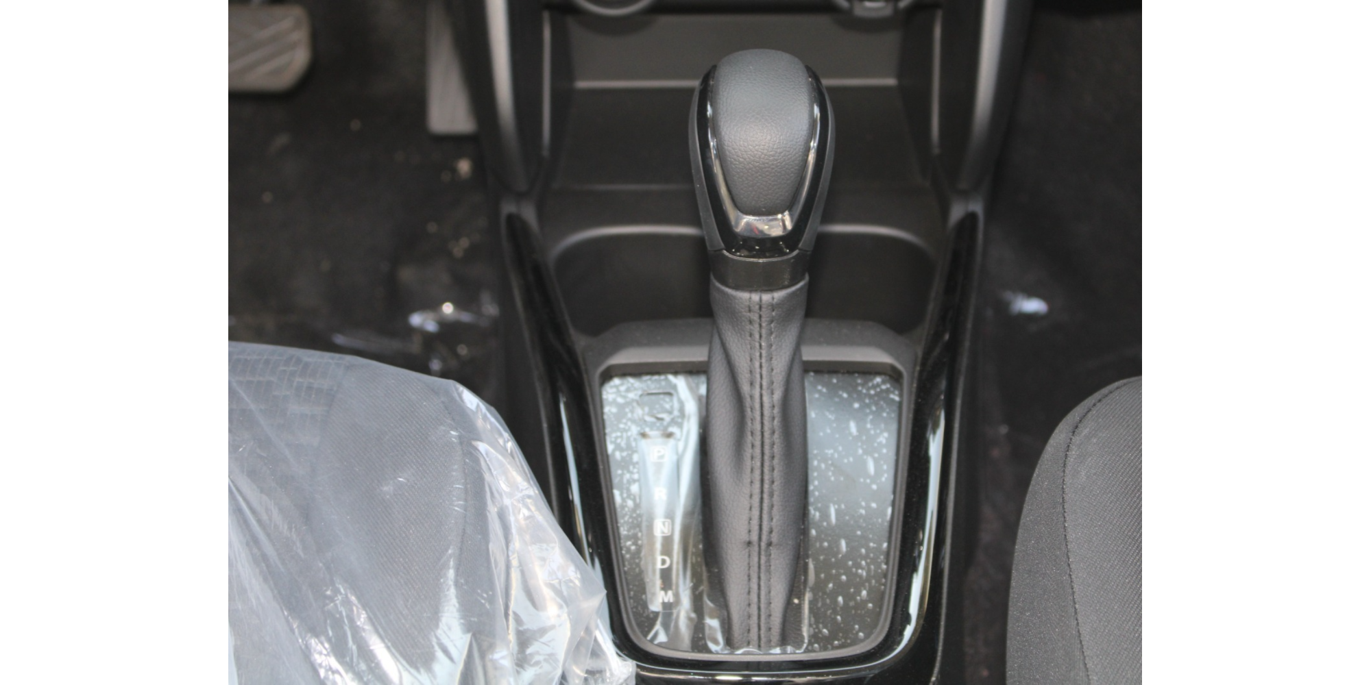 Suzuki Swift GLX 1.2 Petrol AT at Modena Motors GmbH