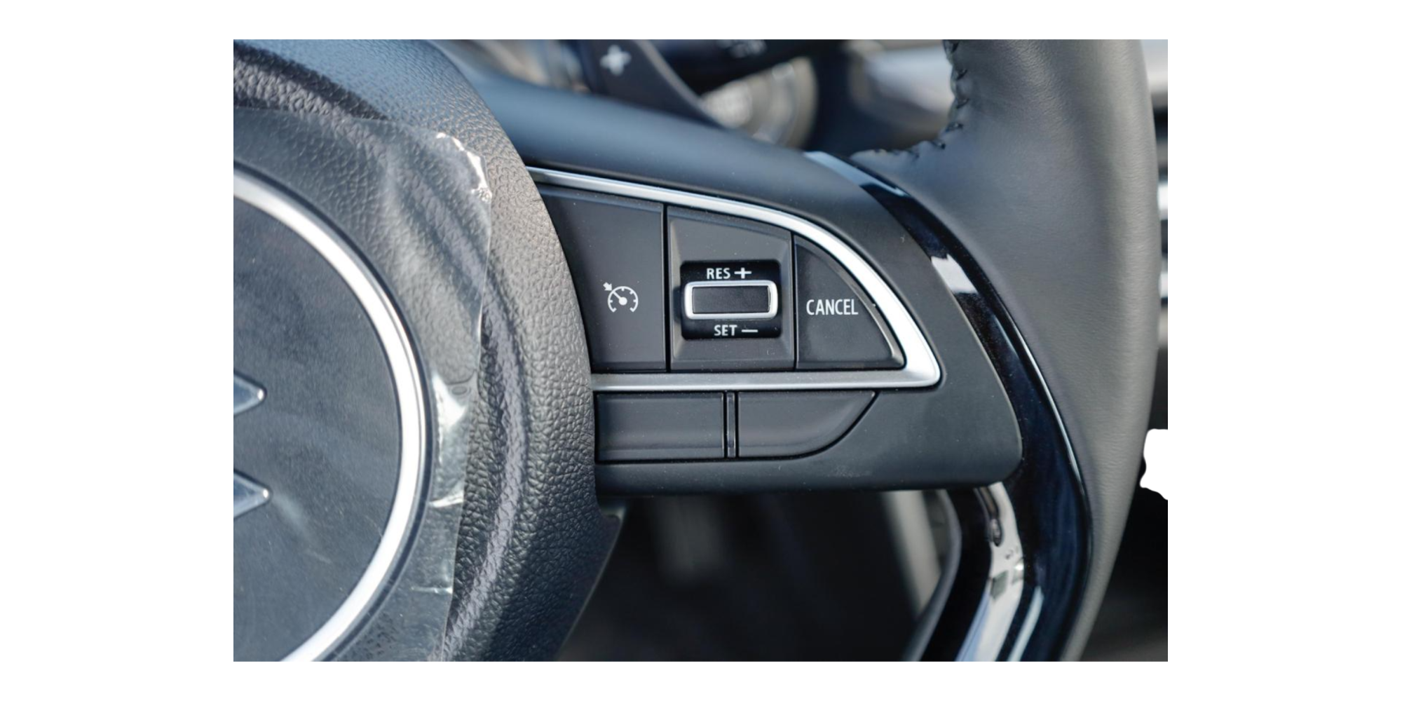 Suzuki Swift GLX 1.2 Petrol AT at Modena Motors GmbH